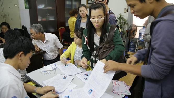Du kien le phi thi 35.000 dong/mon hinh anh