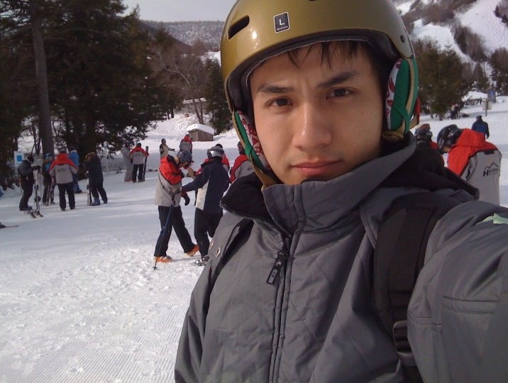 Chang trai Viet vao top 100 nguoi co the song o sao Hoa hinh anh