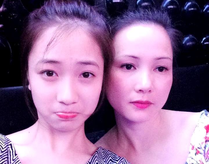 Hot girl Viet va nhung khoanh khac ben me hinh anh