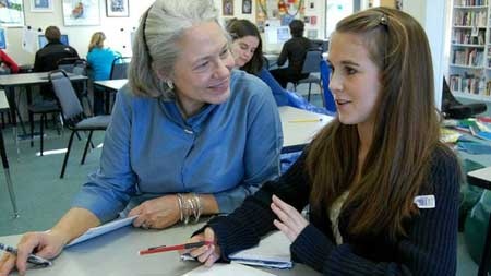 Giao vien gioi nhat the gioi nhan giai 1 trieu USD hinh anh