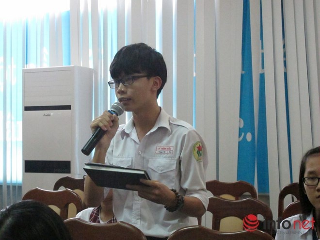 Học sinh TPHCM đối thoại trực tiếp với lãnh đạo Sở GDĐT.