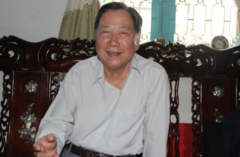 Thay giao xay dung truong chuyen noi tieng Sai Gon hinh anh