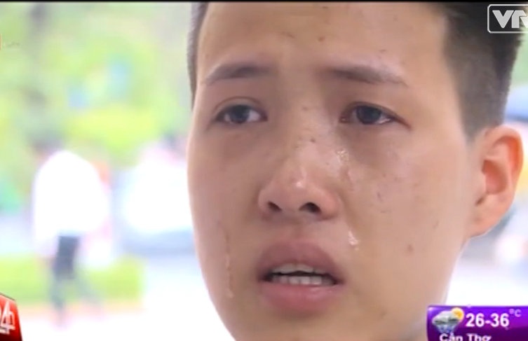 Clip Nguoi chuyen gioi mong muon duoc xa hoi chap nhan hinh anh