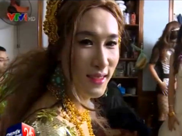 Clip xuc dong ve cuoc song cua nguoi chuyen gioi hinh anh