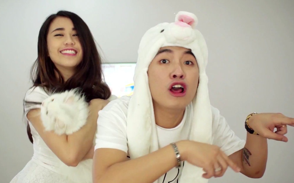 Clip hat nhep 'Mot nha' - Pho Dac Biet, Ngoc Thao hinh anh