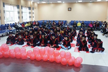 Lớp học 0 đồng của thầy Nguyễn Tự Sánh.