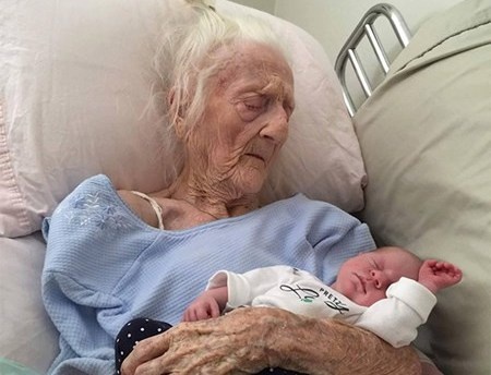 Dan mang ro trao luu khoe anh cu ba va chat hinh anh