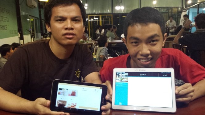 Sinh vien lam phan mem tien ich hinh anh