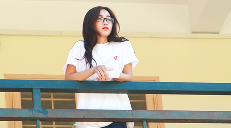 Thuy Kieu va em ut nhom St.319 lo lang truoc ngay thi hinh anh