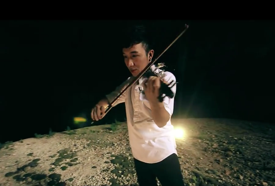 Clip 9X Quang Binh keo violin 'Say you do' giua Hang En hinh anh