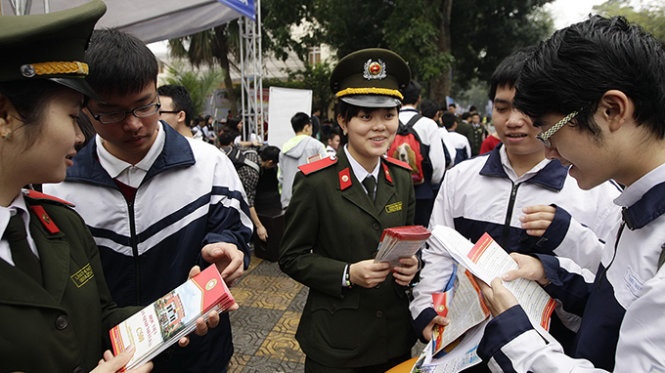 Diem chuan cac truong cong an se tang hinh anh