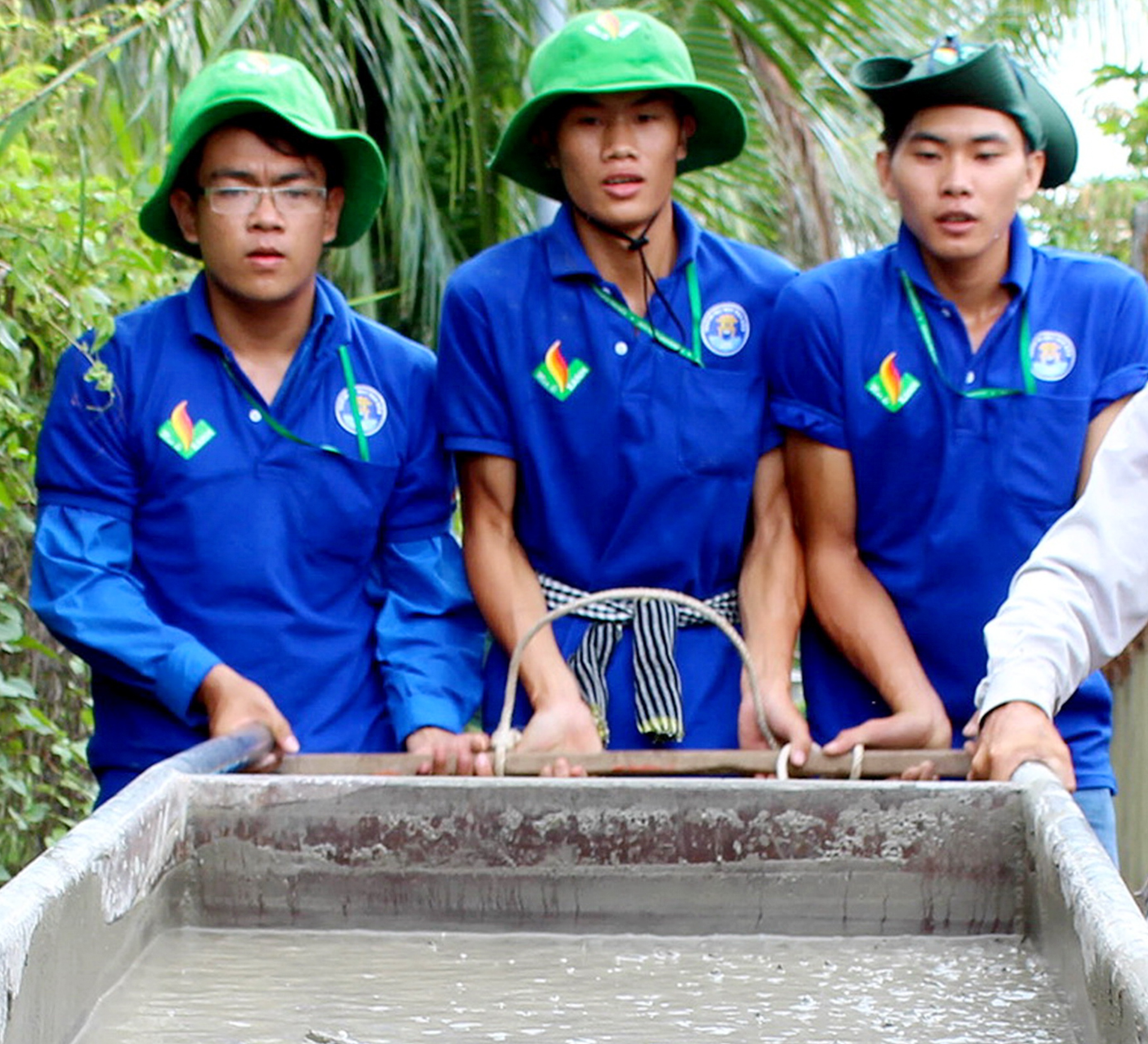 Chiến sĩ Mùa hè xanh 2015. Ảnh tư liệu.