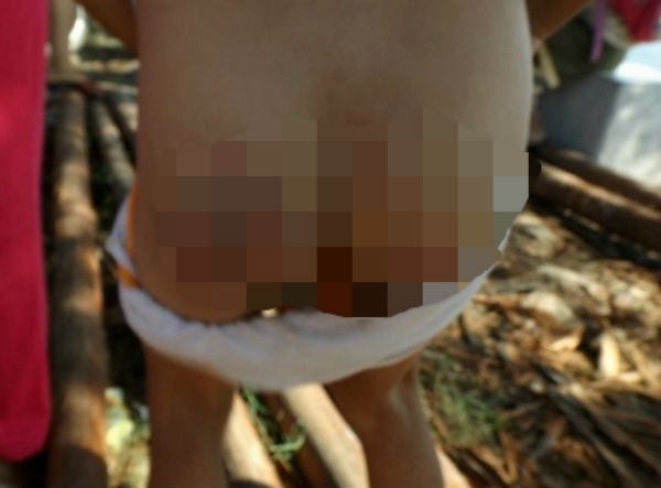 Hoc sinh bi danh tham mong vi viet sai chinh ta hinh anh