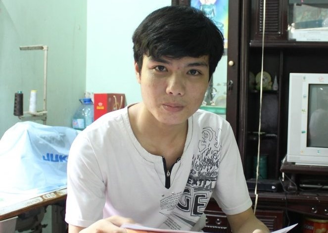 ​Con oi, rang hoc lay cai nghe hinh anh