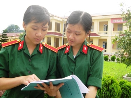 Nhung cap song sinh cung chung ly tuong hinh anh