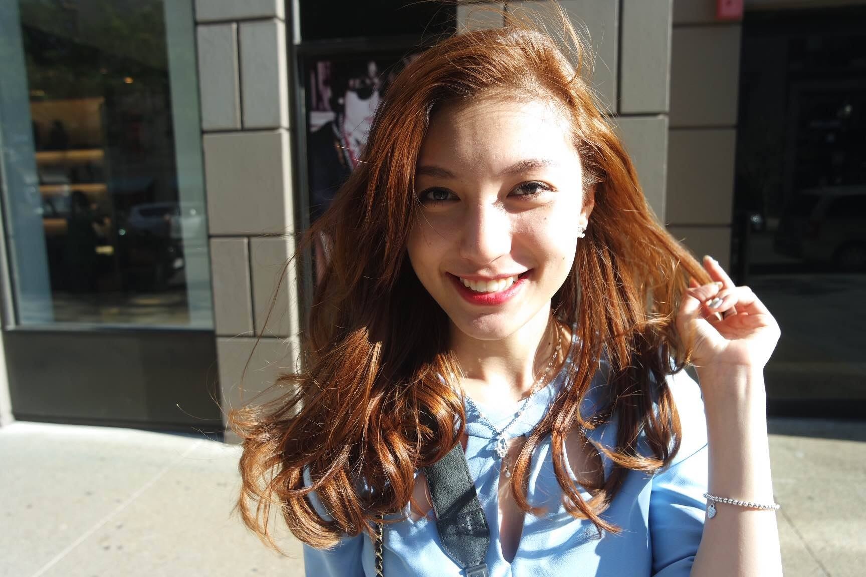 : Đỗ Vân Anh Số báo danh: 299 Năm sinh: 1995 Du học sinh: Suffolk University, Boston, USA Chiều cao: 170 cm - Cân nặng: 52 kg