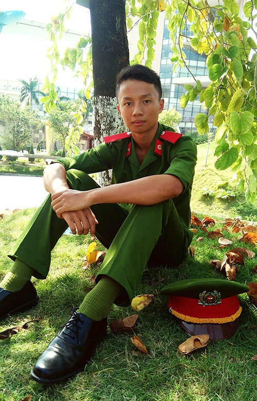 Nam sinh mơ ước trở thành người chiến sĩ công an được mọi người yêu quý và tin tưởng.