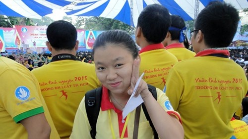 Mặc dù là tiểu thư trong một gia đình giàu có nhưng Nguyễn Như Quỳnh luôn tự mình phấn đấu trong cuộc sống.