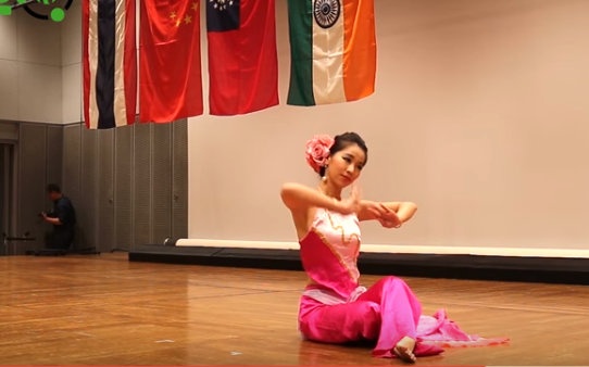 Phan thi tai nang cua Thu Van hinh anh