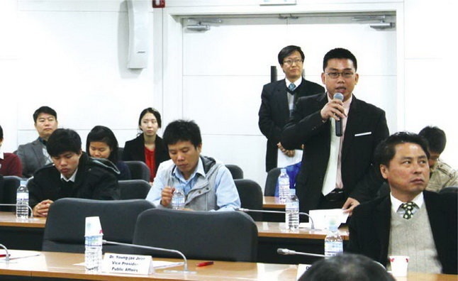 Moi nam, nguoi Viet chi 3 ty USD cho du hoc hinh anh