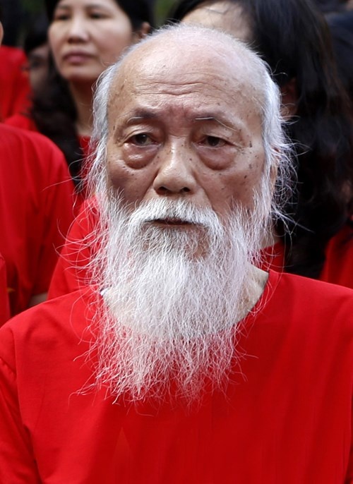 Nhà giáo Văn Như Cương.