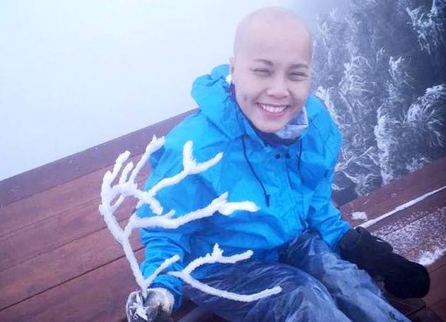 Hanh trinh chinh phuc Fansipan cua me don than mac ung thu hinh anh