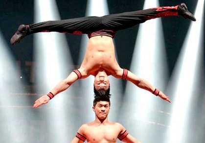 Chang nghe si xiec 27 tuoi duoc phong Nghe si uu tu Viet Nam hinh anh