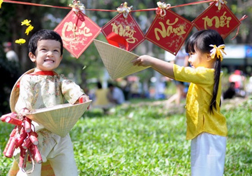 Tet ve que, toi thay lang minh ngay cang xa la hinh anh