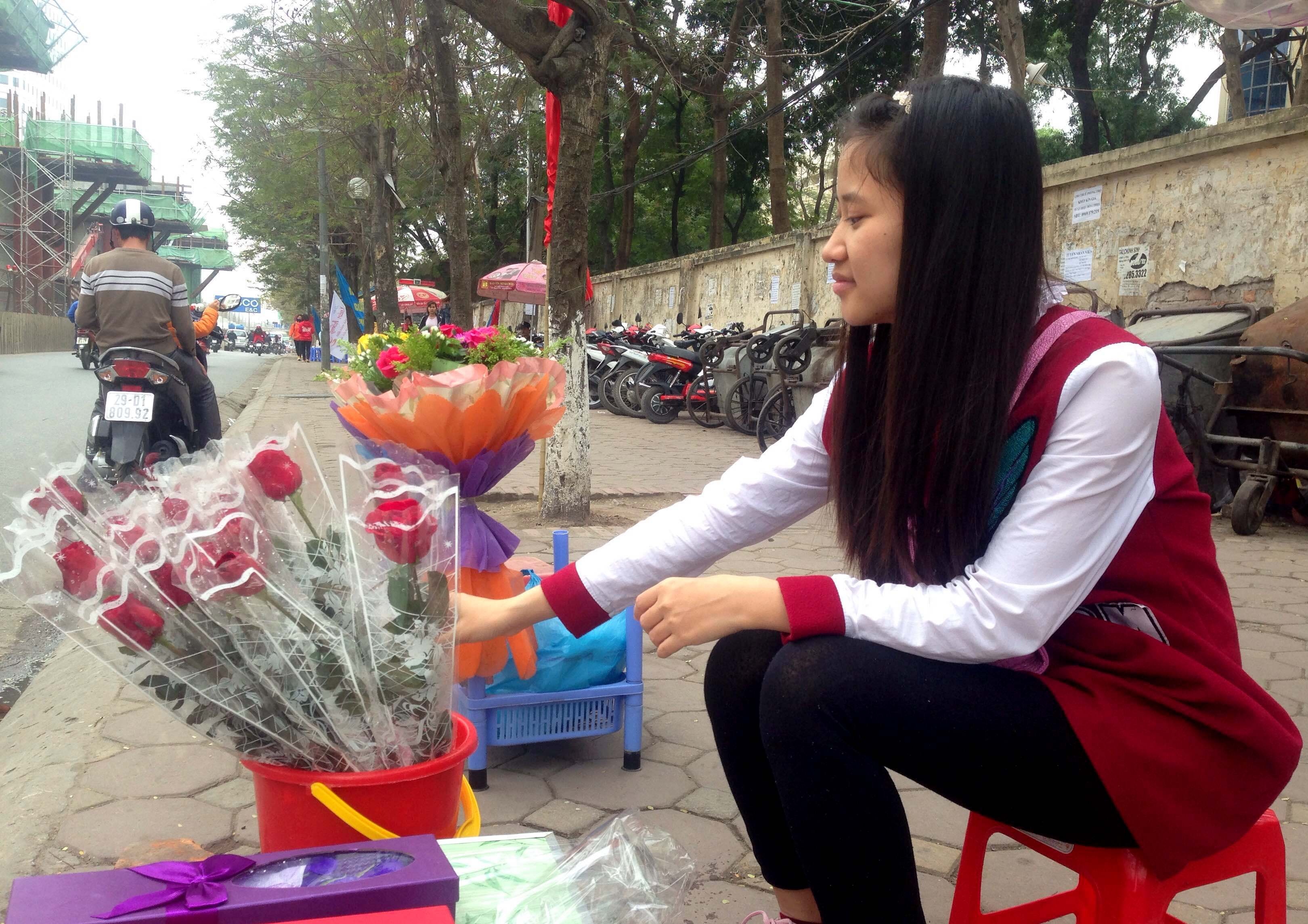 hoa hong dat vang 8/3 anh 2