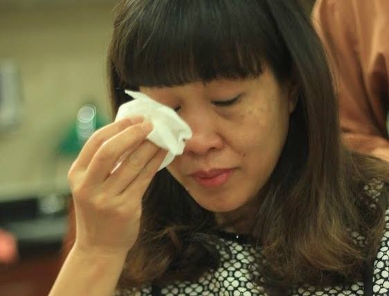 Phu huynh xuc dong truoc qua 8/3 cua du hoc sinh hinh anh