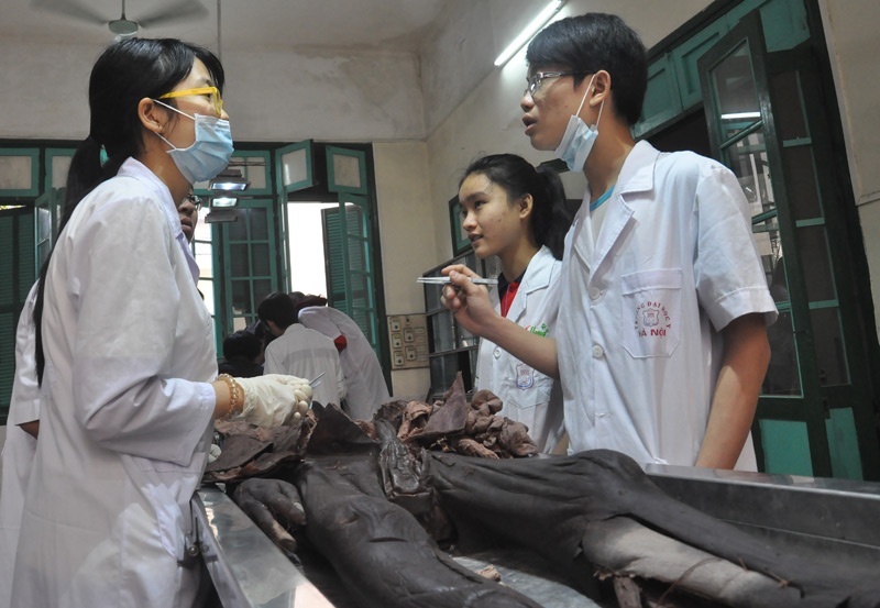 nha xac Dai hoc Y anh 11