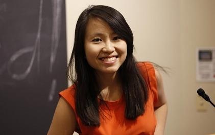 Tu co gai bi treu cuoi den hoc bong 6 DH hang dau the gioi hinh anh