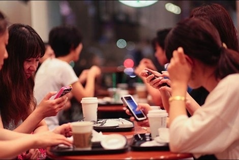 Giup nguoi tre dep moi nguy tu mang xa hoi hinh anh