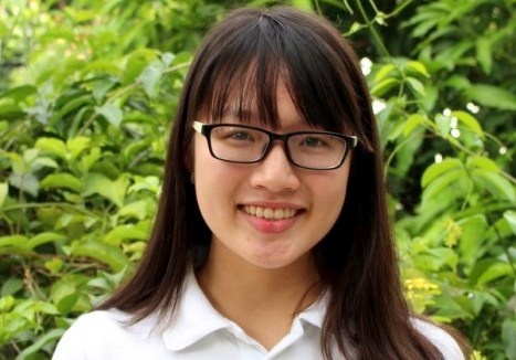 4 nu sinh xinh xan, tai nang gianh hoc bong hang ty dong hinh anh