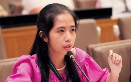 Co gai tu choi Lien Hiep Quoc de tu minh khoi nghiep hinh anh
