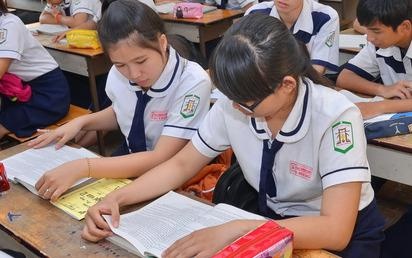 Loan de thi theo trao luu hinh anh