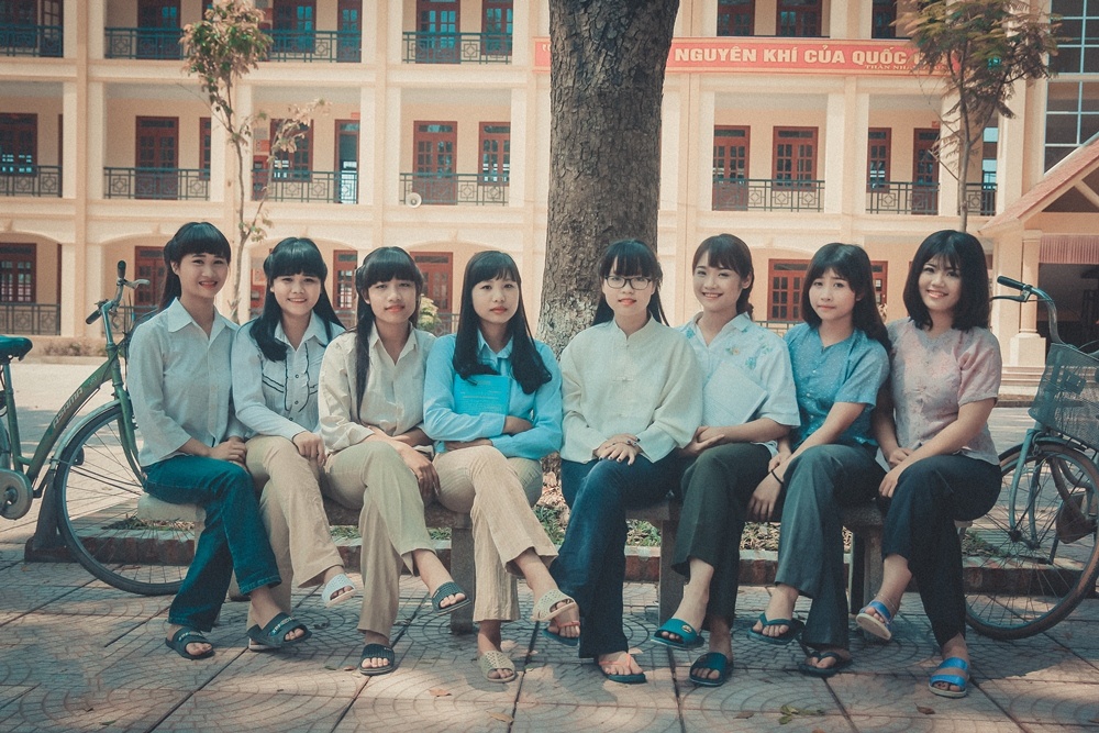 anh ky yeu thon nu thoi bao cap anh 2