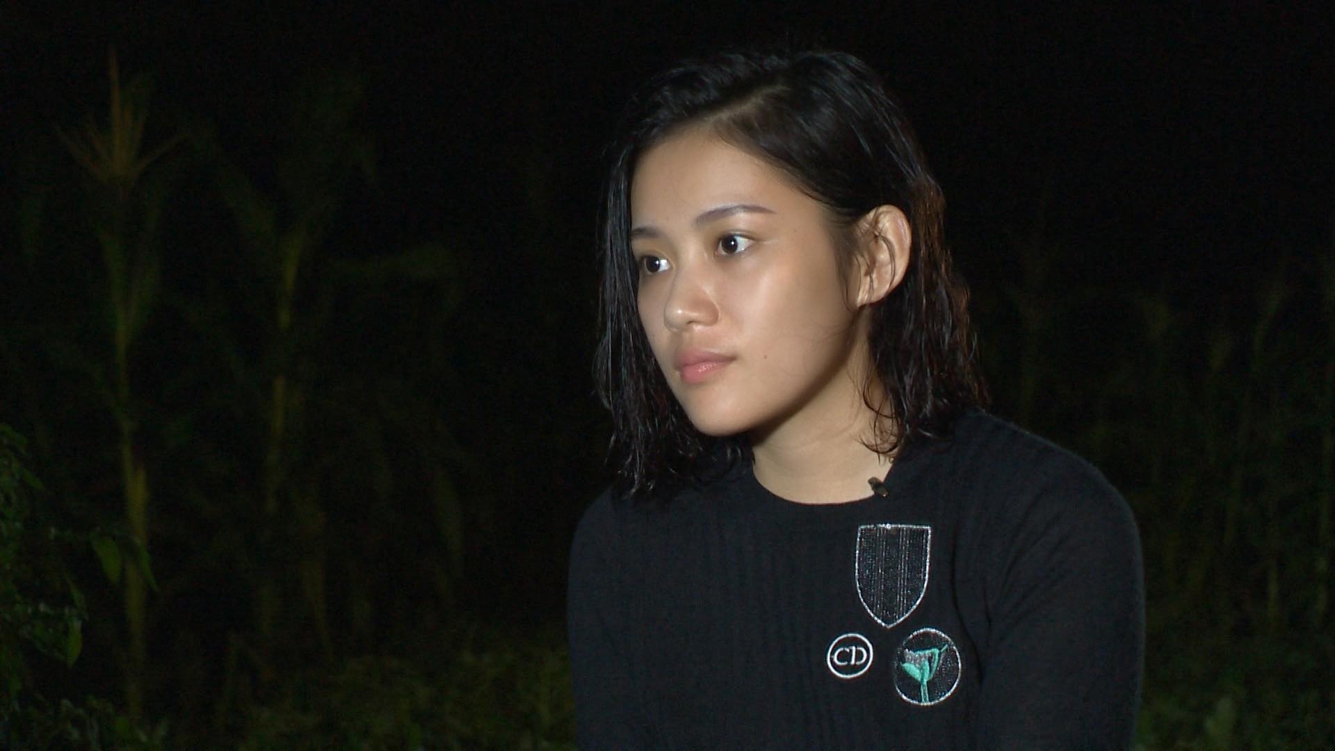 Hot girl Milan Pham xuc dong voi bua com ngoai dong hinh anh