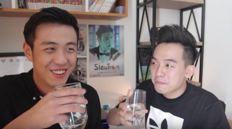 Huy Me tham gia thach 'ngam nuoc nhin cuoi' cung Pho Dac Biet hinh anh