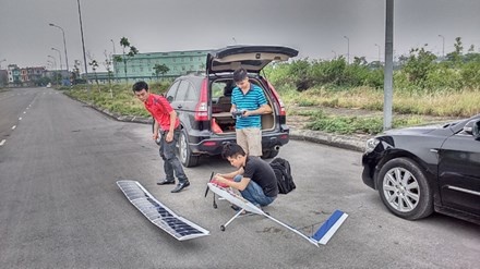 sinh vien che tao may bay anh 1