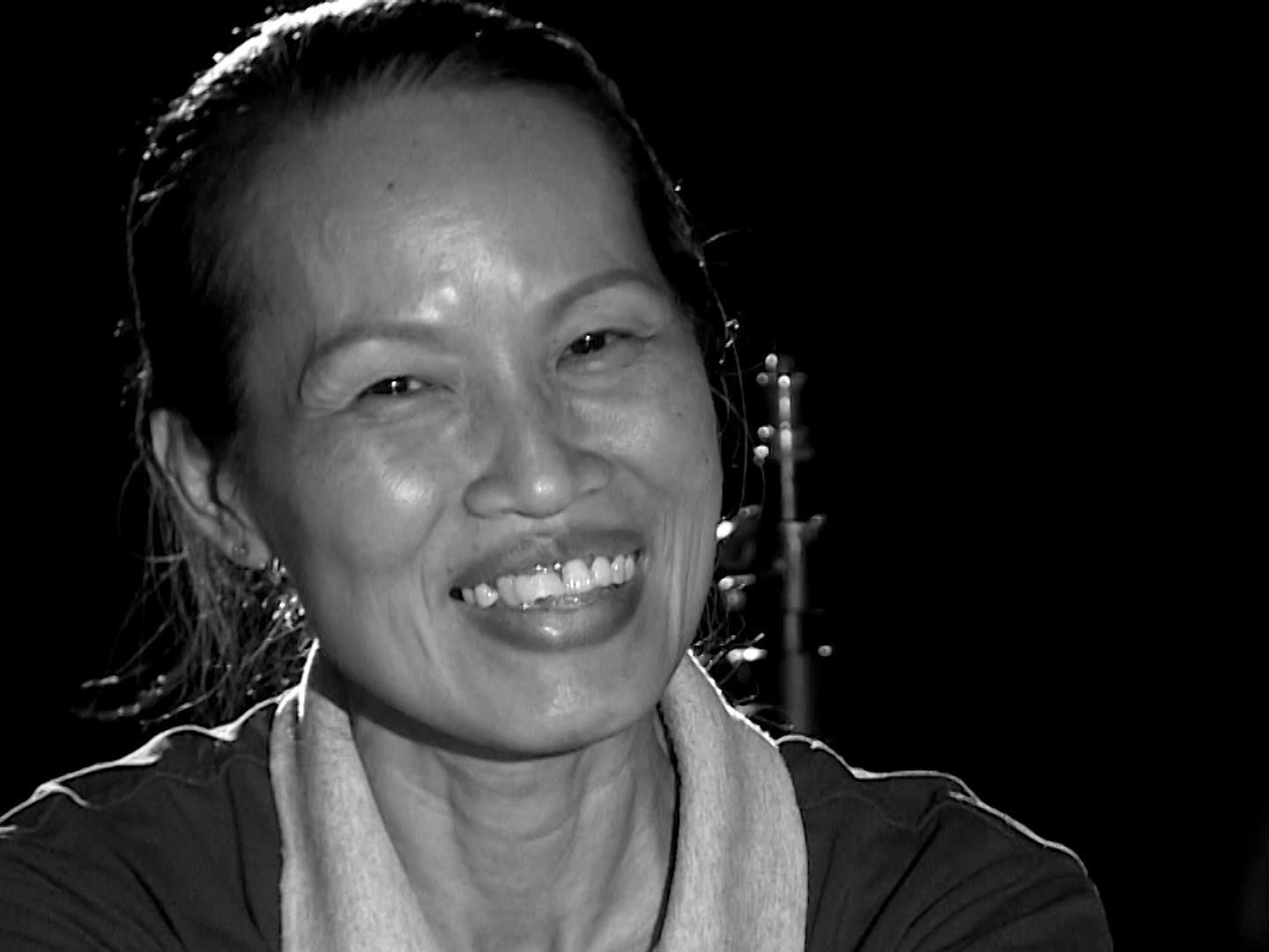 Nguoi phu nu hat cai luong sau 23 nam roi san khau hinh anh