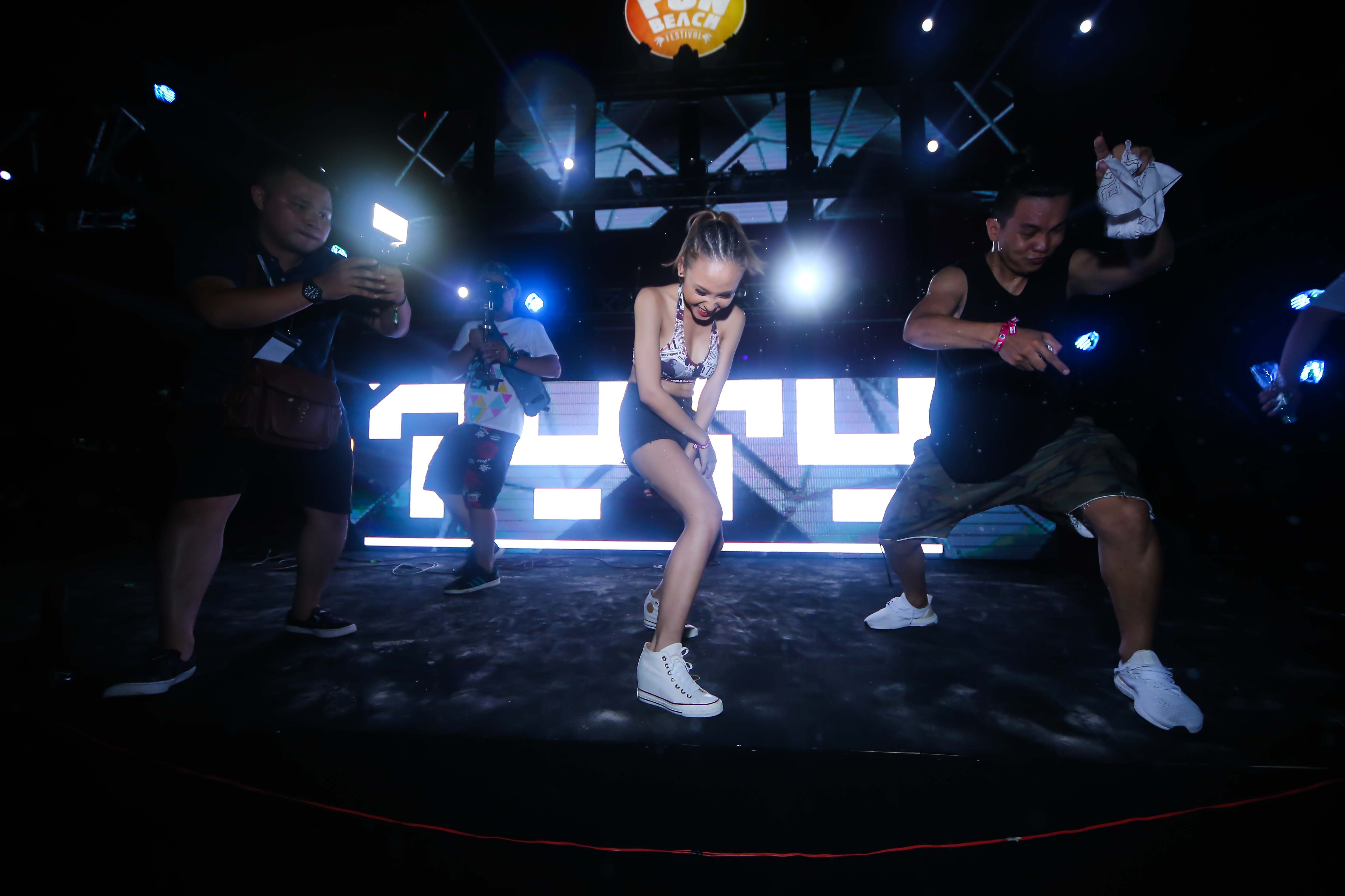 DJ Ty Ty khuấy đảo khán giả ảnh 5 DJ Ty Ty khuay dao khan gia anh 5