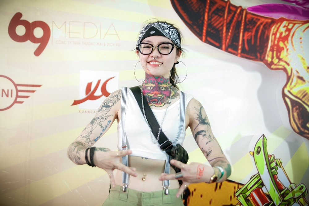 thiếu nữ xăm hình ảnh 2 thieu nu xam hinh anh 2