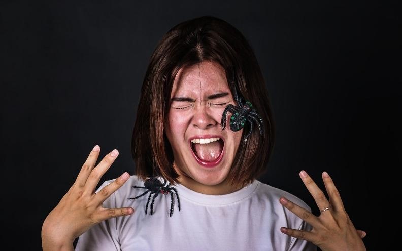 Bo anh y nghia ve tinh than tinh nguyen cua sinh vien DH Ngoai thuong hinh anh