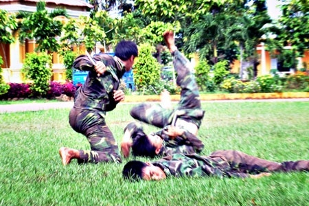 đặc công, chiến đấu, tinh nhuệ