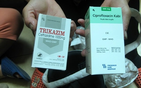 bệnh viện; tấn công; bác sĩ bệnh viện; tấn công; bác sĩ