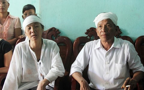 bệnh viện; tấn công; bác sĩ bệnh viện; tấn công; bác sĩ