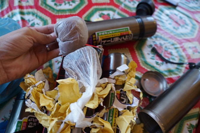 Can canh hinh anh hang chuc binh nuoc Trung Quoc chua chat la hinh anh