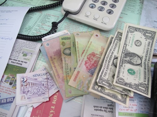 Bi trom 20.000 USD tai BV Cho Ray hinh anh