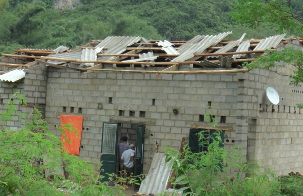 Mot gia dinh co 2 con bi set danh chet o Ha Giang hinh anh